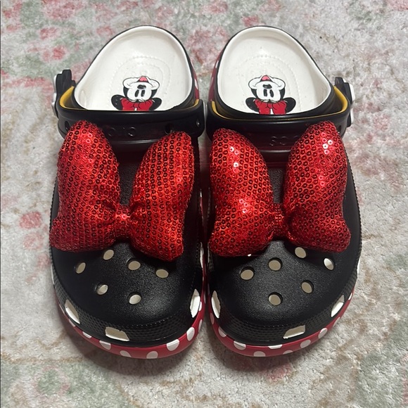 Minnie Mouse Crocs‎ - Picture 1 of 5